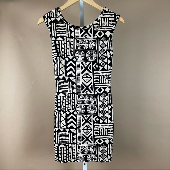 Young USA Size Small Aztec Abstract Artsy Bodycon Boho Dress Bundle Olive Green - Picture 6 of 8
